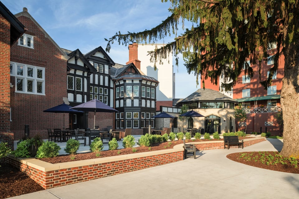 Introducing ... Wesley on Grand!